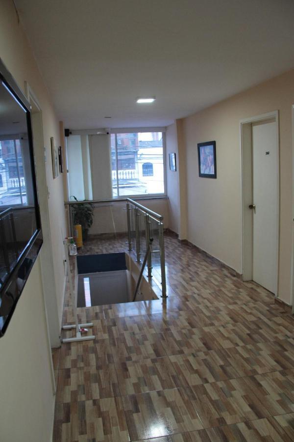 Hostal Avanza Калі Екстер'єр фото