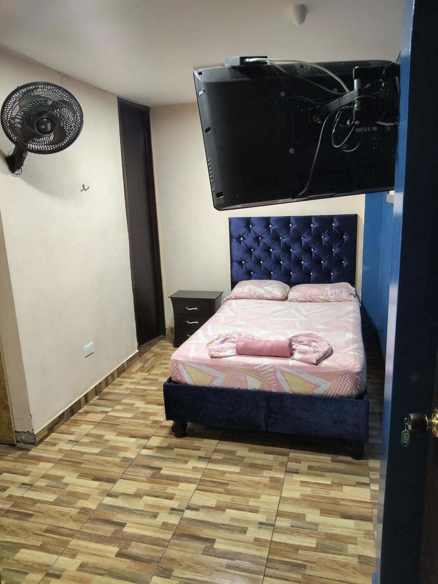 Hostal Avanza Калі Екстер'єр фото