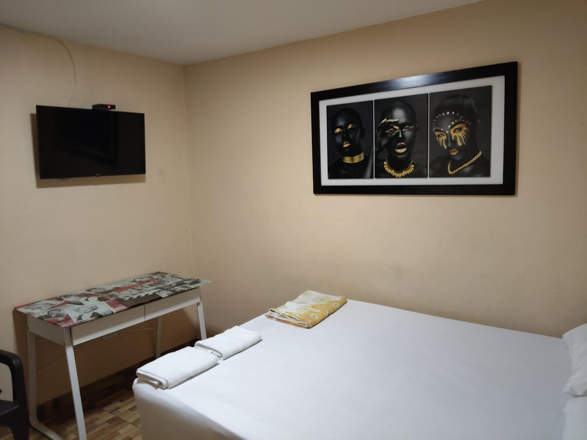 Hostal Avanza Калі Екстер'єр фото